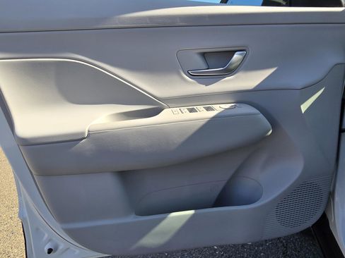 New 2026 Hyundai Kona SEL Premium image 16