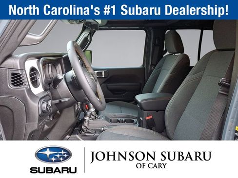 Used 2024 Jeep Wrangler Unlimited Sport AWD/4WD image 12