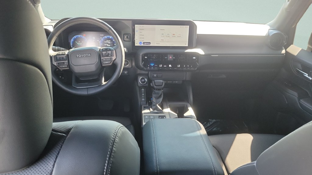Used 2025 Toyota Land Cruiser AWD/4WD image 10
