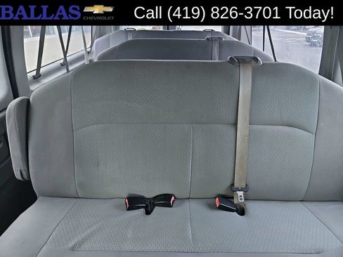 Used 2011 Ford E-350 and Econoline 350 XLT RWD image 20