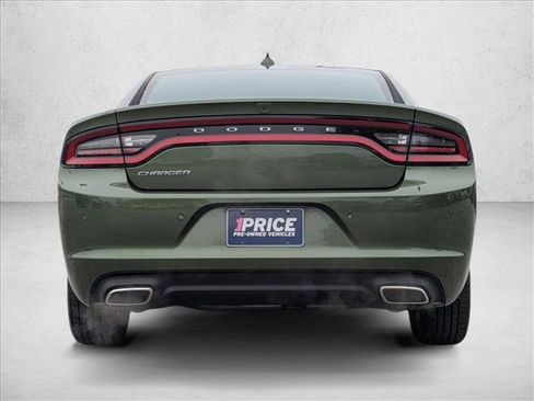 Used 2023 Dodge Charger SXT image 6