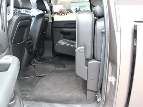 Used 2008 Chevrolet Silverado 2500 LT w/ 2LT Convenience Package image 26