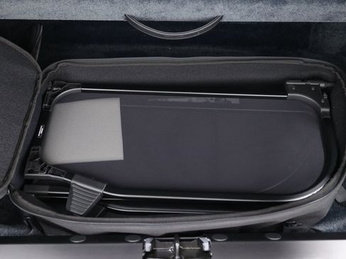 Used 2022 Aston Martin DBS Superleggera Volante RWD image 81