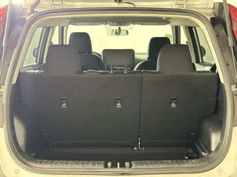 Used 2020 Kia Soul LX image 29
