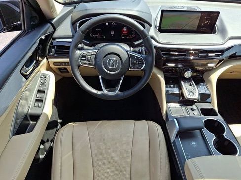Used 2023 Acura MDX SH-AWD w/ Technology Package image 17