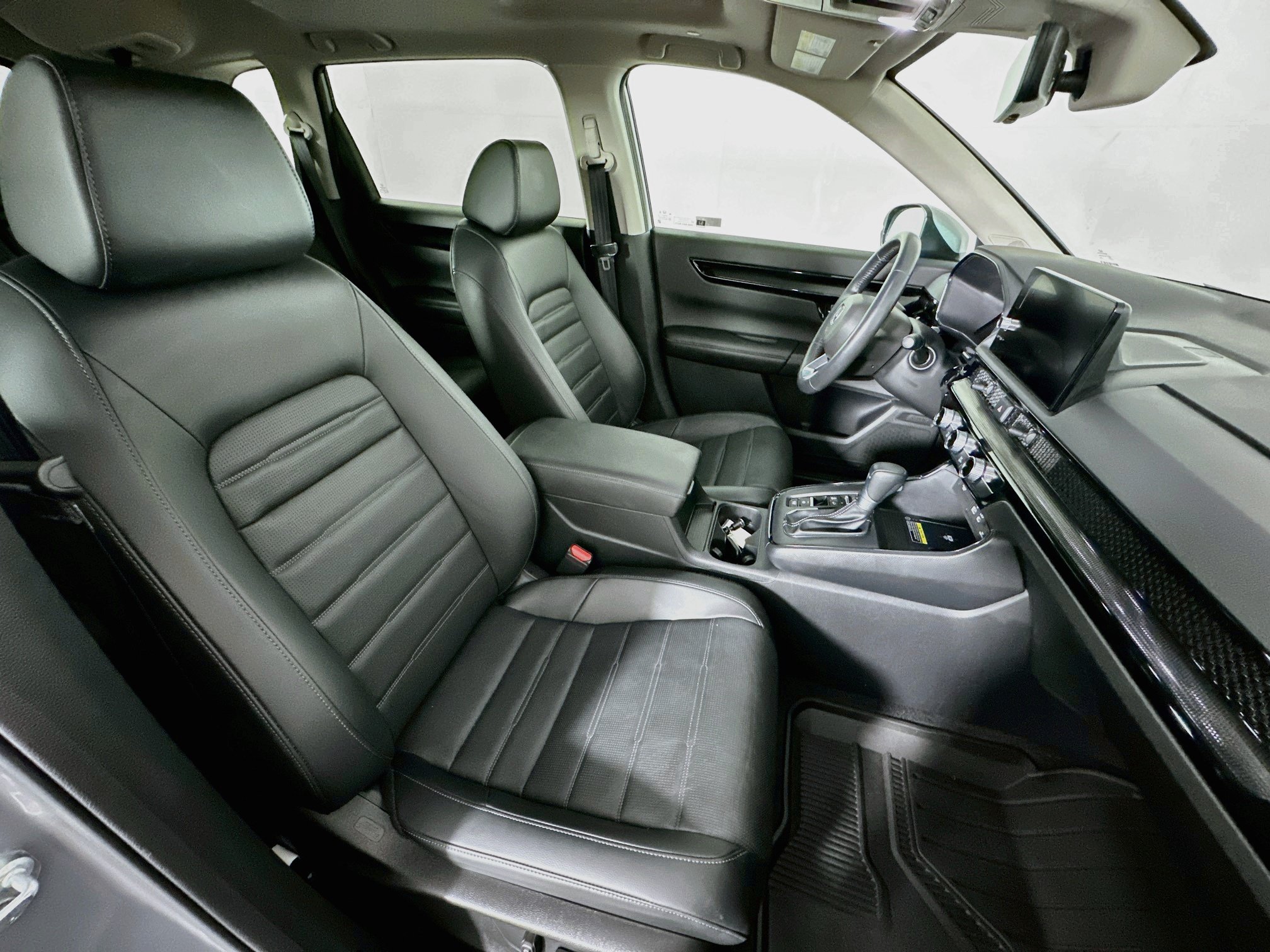 Used 2025 Honda CR-V EX-L image 32