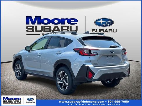 Certified 2025 Subaru Crosstrek 2.0i Premium image 4