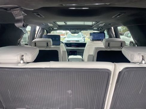 Used 2026 Cadillac Escalade V w/ LPO, Floor Liner Package image 6