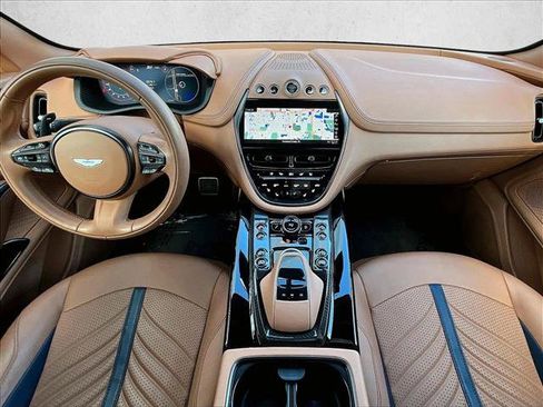 Used 2023 Aston Martin DBX 707 image 16