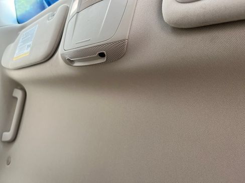Used 2019 Lincoln Nautilus Select AWD/4WD image 18