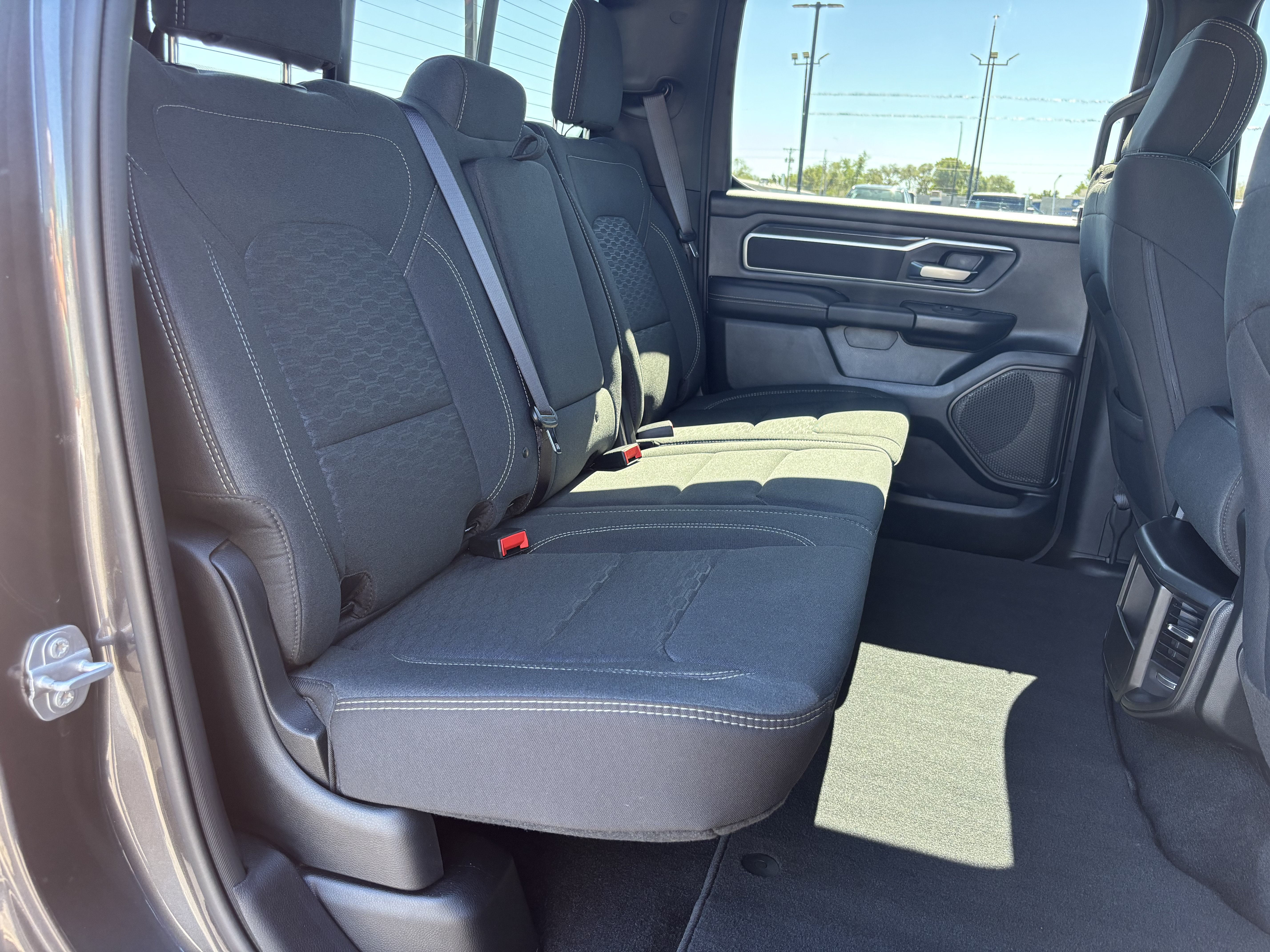 Used 2025 RAM 1500 Big Horn AWD/4WD image 28