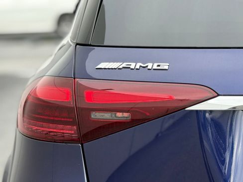 New 2026 Mercedes-Benz GLE 53 AMG 4MATIC image 8