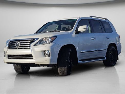 Used 2015 Lexus LX 570 570 image 4