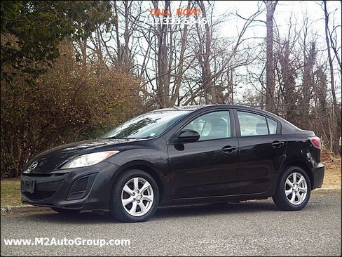 Used 2011 MAZDA MAZDA3 i Touring image 1