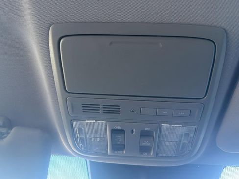 Used 2019 Honda CR-V EX-L image 26