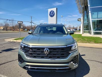 New 2025 Volkswagen Atlas SEL Premium R-Line