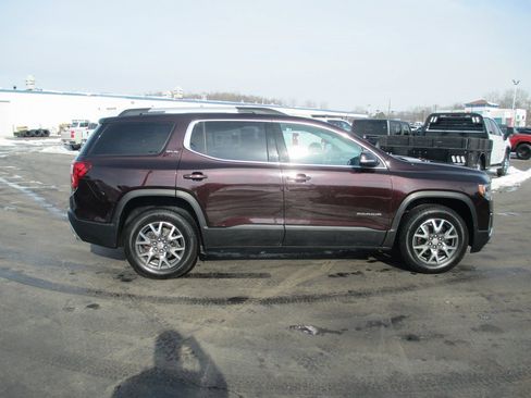 Used 2021 GMC Acadia SLE w/ Driver Convenience Package image 3