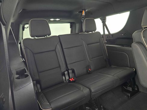 New 2026 GMC Yukon XL Elevation AWD/4WD image 13