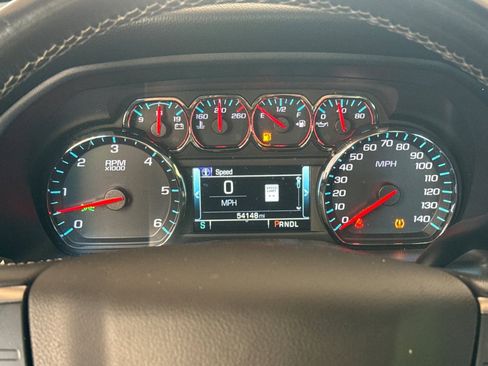 Used 2018 Chevrolet Silverado 1500 LT w/ All Star Edition AWD/4WD image 23