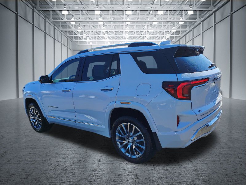Used 2026 GMC Terrain Denali AWD/4WD image 7
