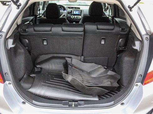 Used 2017 Honda Fit LX image 34