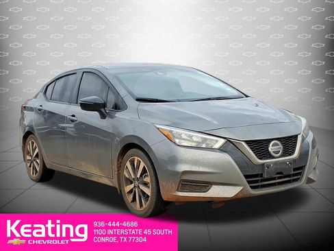 Used 2022 Nissan Versa SR w/ Electronics Package image 3