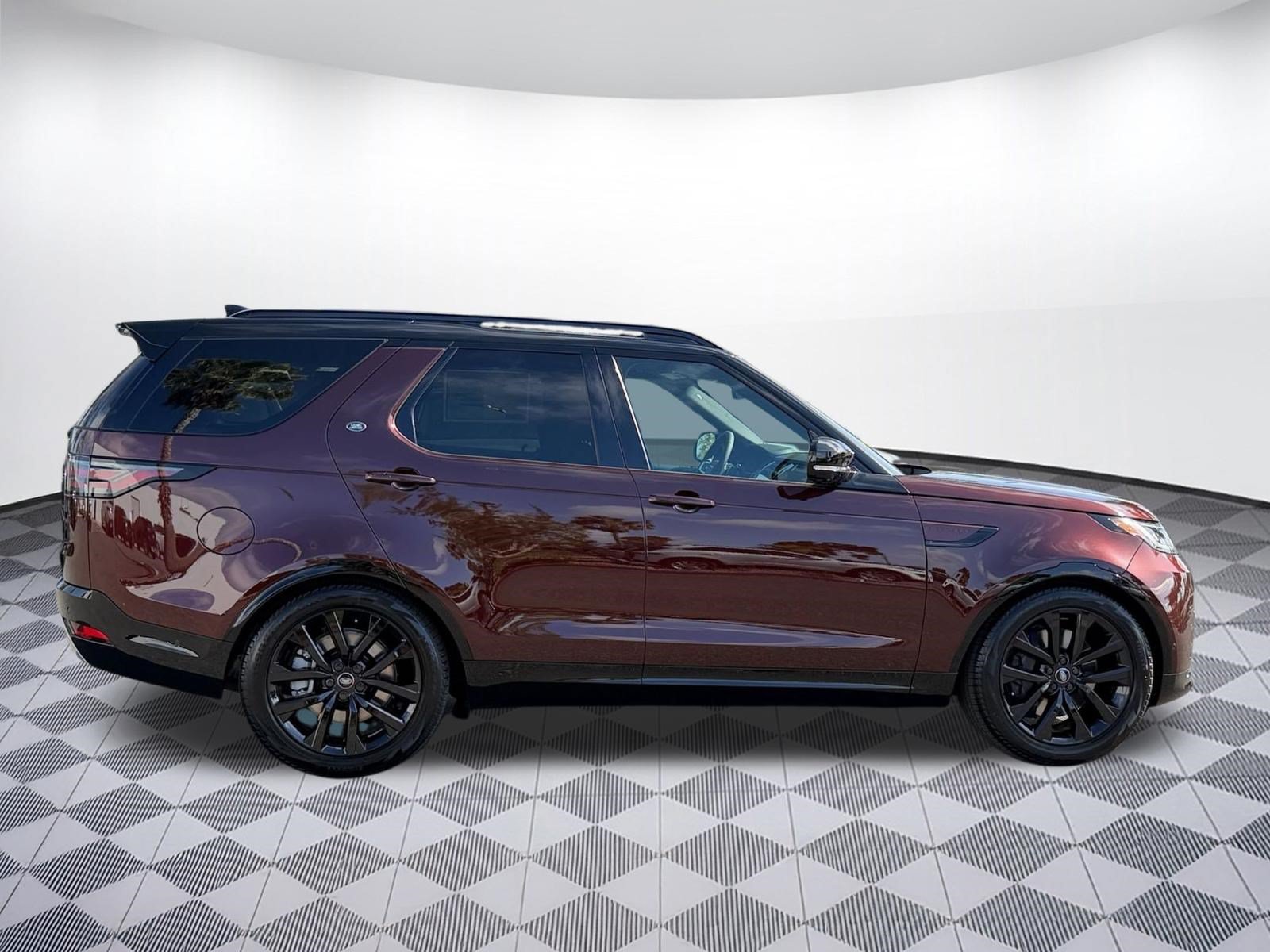 New 2026 Land Rover Discovery Limited Edition AWD/4WD image 8