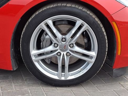 Used 2017 Chevrolet Corvette Stingray Coupe w/ 1LT image 8