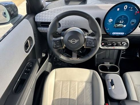 Certified 2025 MINI Cooper S image 13