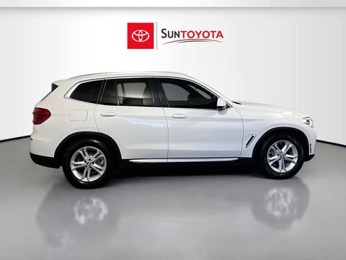 Used 2020 BMW X3 xDrive30i image 2