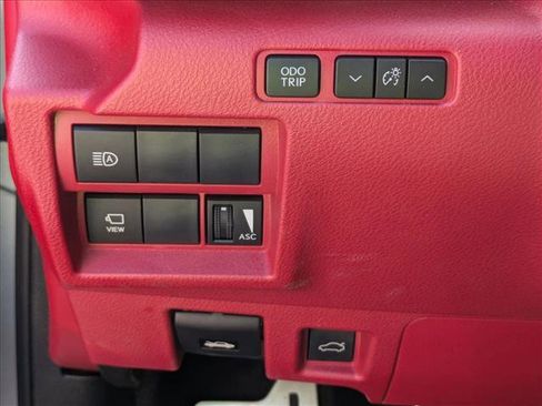 Used 2022 Lexus IS 350 F Sport image 9