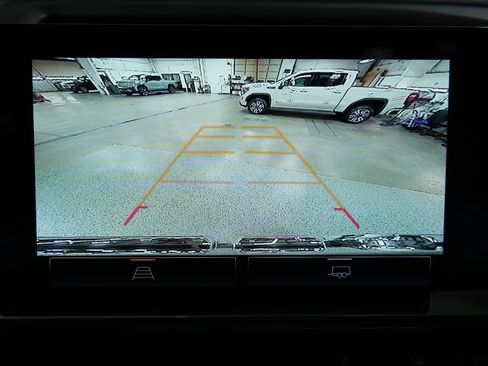 New 2026 GMC Sierra 1500 Elevation image 34