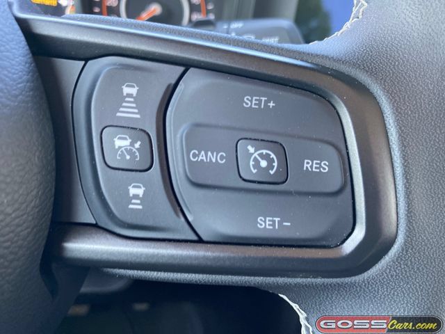 Certified 2025 Jeep Wrangler Unlimited Rubicon AWD/4WD image 17