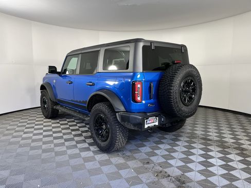 Used 2024 Ford Bronco Wildtrak image 3