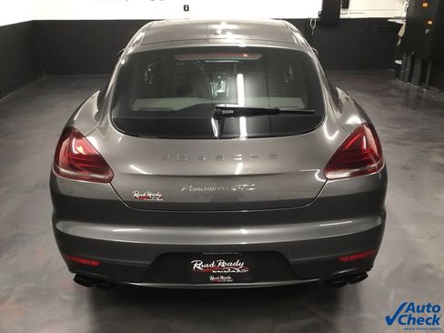 Used 2016 Porsche Panamera GTS image 9