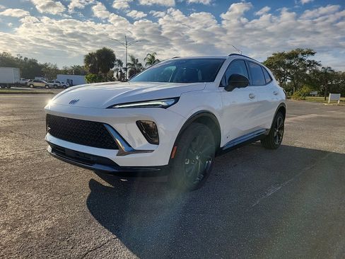 New 2026 Buick Envision Sport Touring image 2