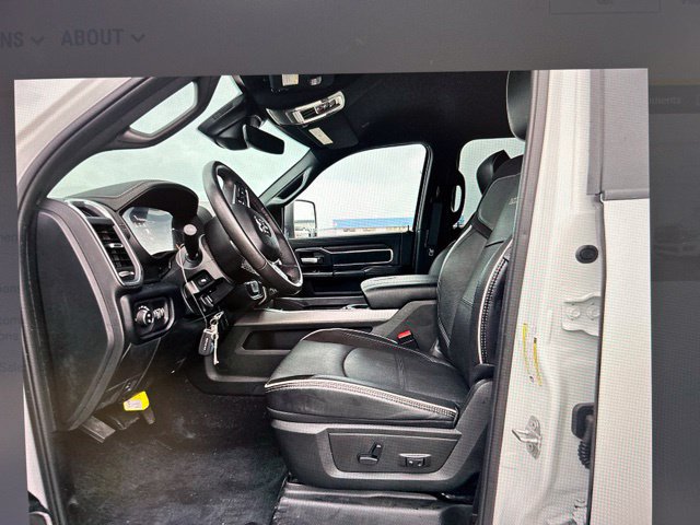 Used 2026 RAM 3500 Laramie AWD/4WD image 7