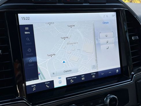 Used 2022 Ford F250 Lariat w/ Black Appearance Package image 27