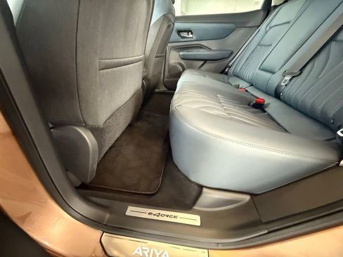 Used 2025 Nissan Ariya Platinum image 26