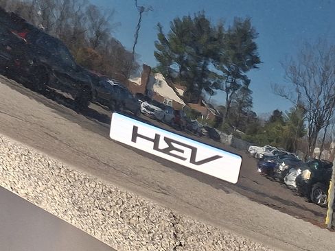 Used 2023 Kia Sportage EX image 16