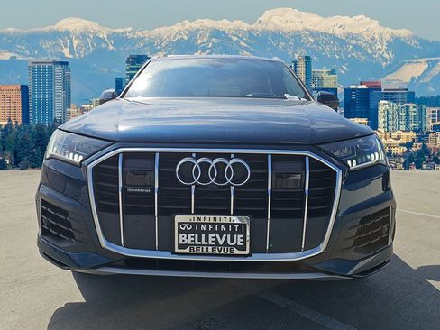 Used 2022 Audi Q7 3.0T Prestige image 2