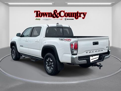 Used 2021 Toyota Tacoma TRD Off-Road image 7