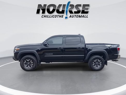 Used 2023 Toyota Tacoma TRD Off-Road image 5