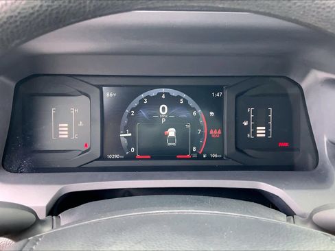 Used 2025 Toyota Tacoma SR5 image 25