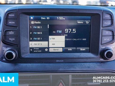 Used 2021 Hyundai Kona SE image 37