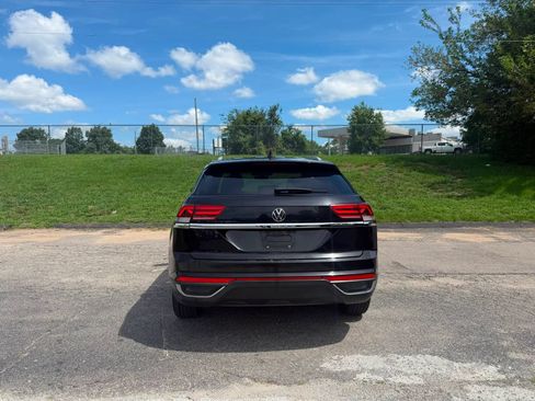 Used 2020 Volkswagen Atlas Cross Sport S FWD image 5