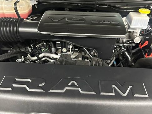 Used 2023 RAM 1500 Big Horn AWD/4WD image 7