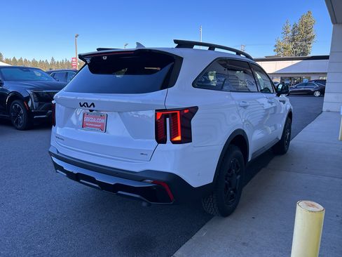 New 2026 Kia Sorento SX Prestige w/ Olive Brown Leather Package image 4