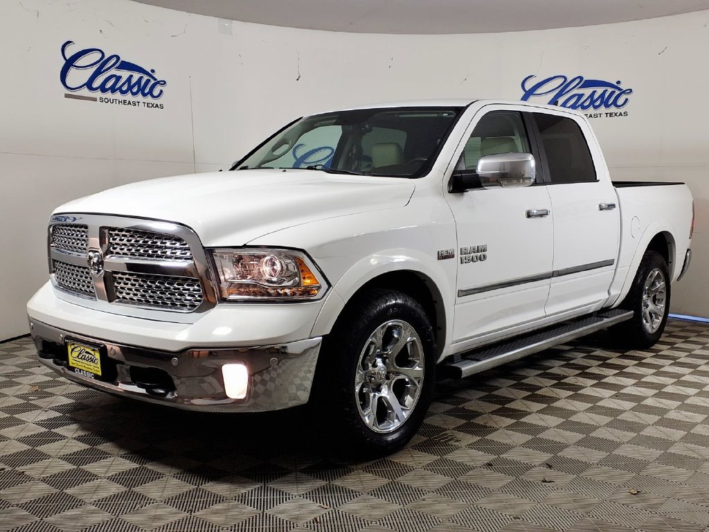 Used 2014 RAM 1500 Laramie w/ Convenience Group AWD/4WD image 6