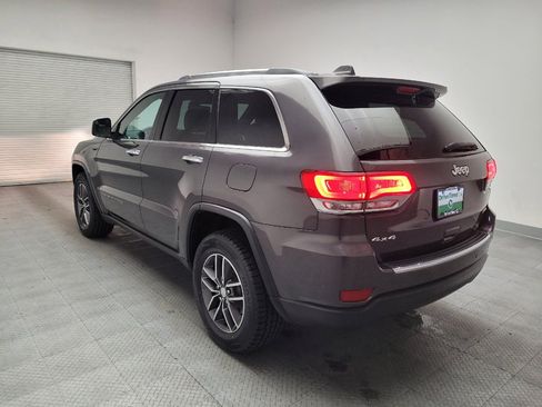 Used 2018 Jeep Grand Cherokee Limited AWD/4WD image 5